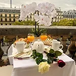 Διαμέρισμα Magnifique Champs Elysees Vue Tour Eiffel Et Arc De Triomphe Παρίσι