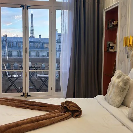 Διαμέρισμα Magnifique Champs Elysees Vue Tour Eiffel Et Arc De Triomphe *