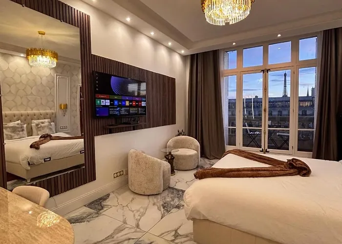 Magnifique Champs Elysees Vue Tour Eiffel Et Arc De Triomphe Apartmán Paříž